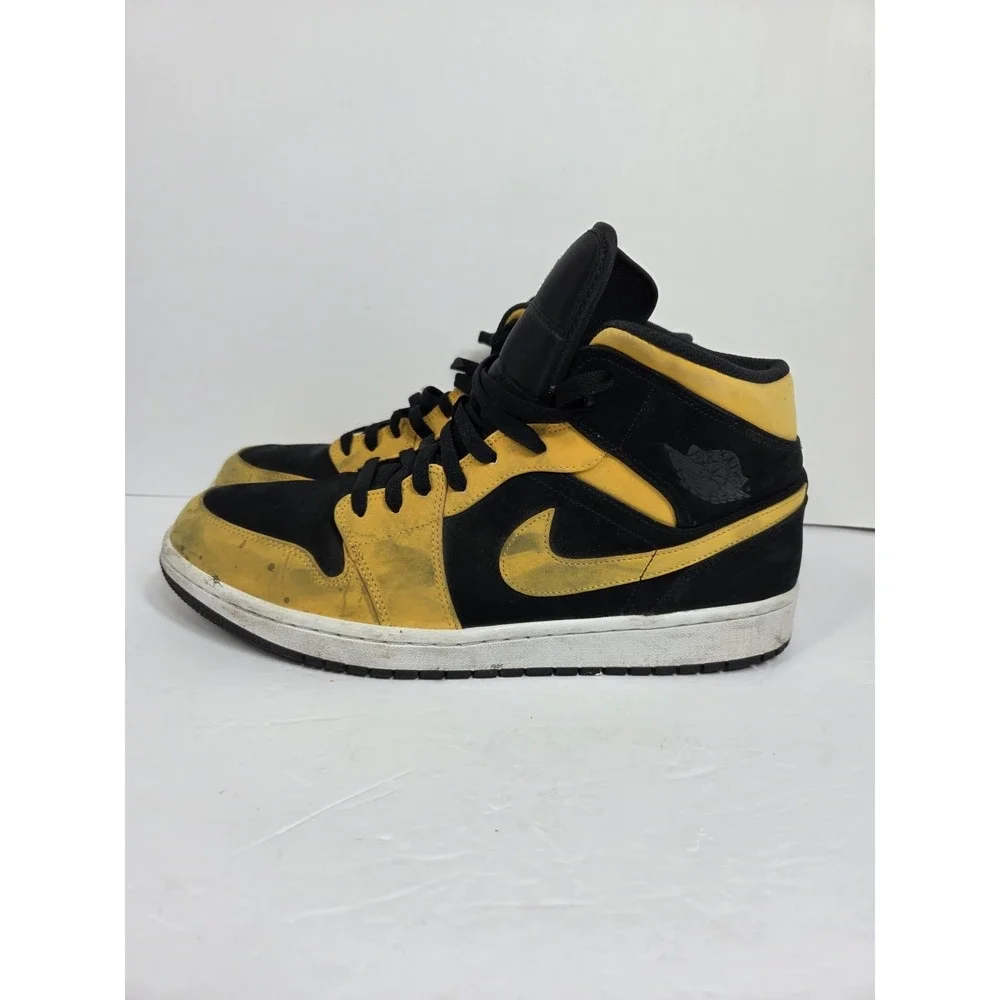 Air Jordan 1 Retro Mid Reverse New Love 2018 Men Sz 12 Used